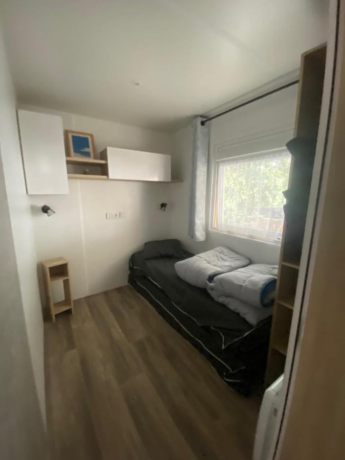 Mobil-Home Les Dunes De Contis Сен-Жюльен-ан-Борн Экстерьер фото